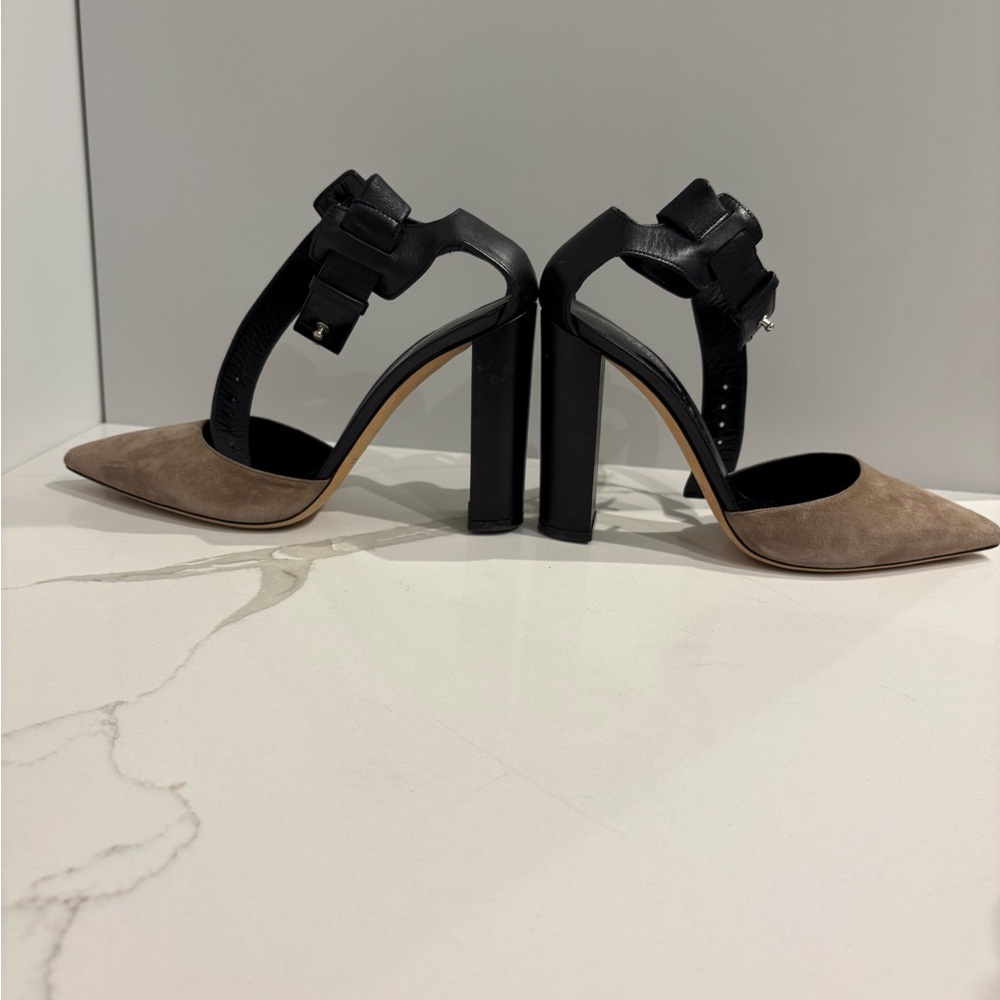 Kenneth Cole Black and Gray Heels